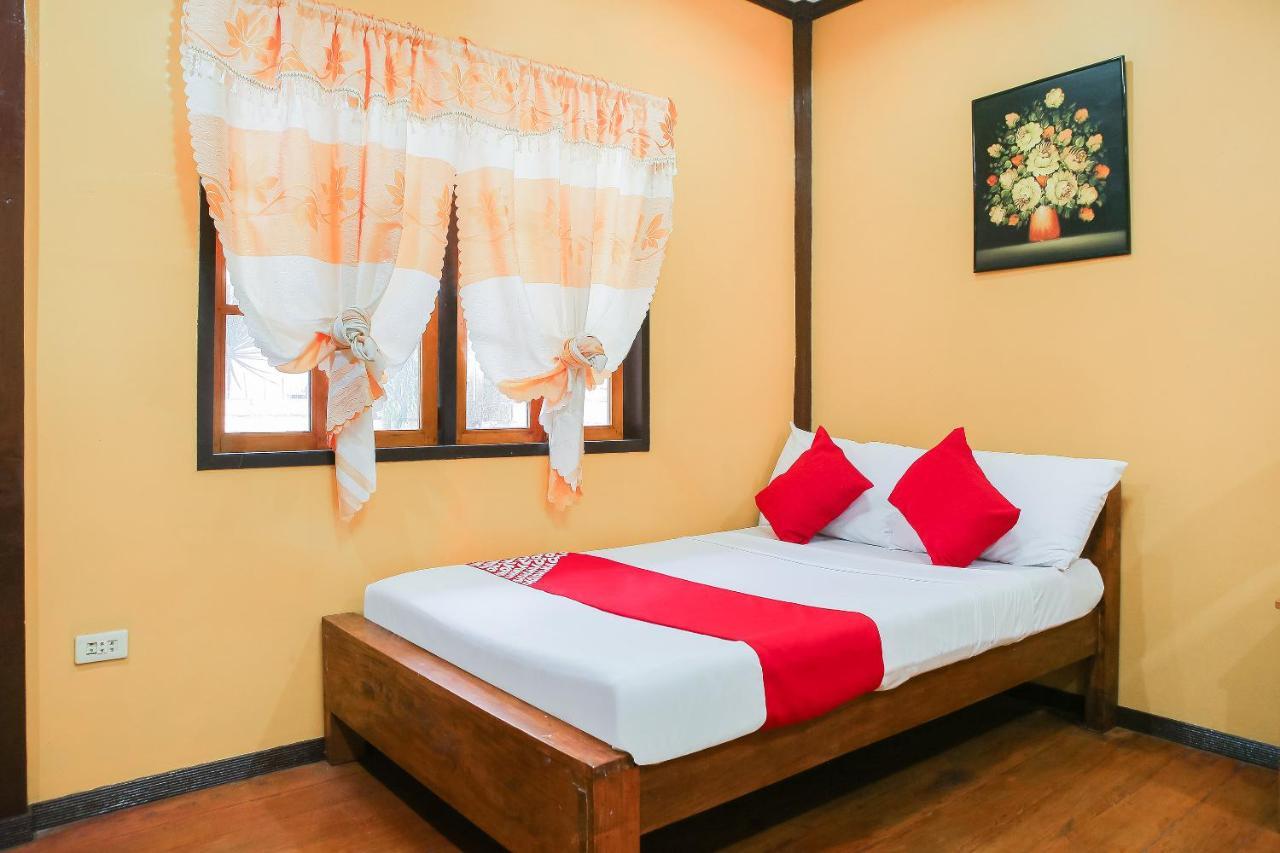 Oyo 435 La Veranda Beach Resort パングラオ エクステリア 写真