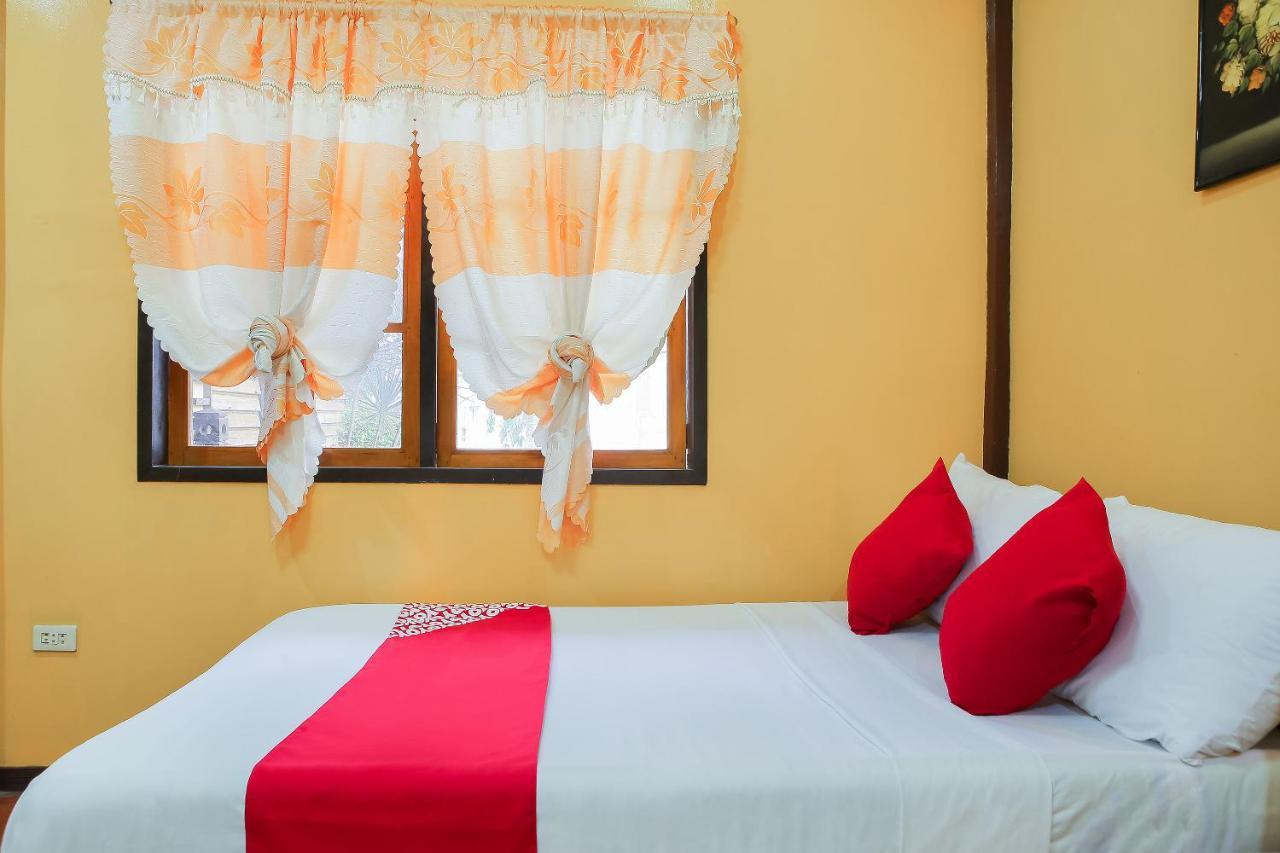 Oyo 435 La Veranda Beach Resort パングラオ エクステリア 写真